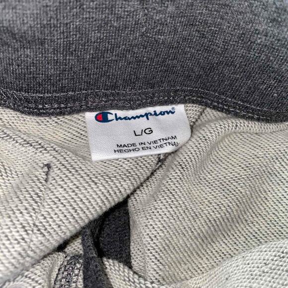 Champion's Lightweight Grey Athletic Athleisure Gorp Shorts size large - Picture 6 of 6